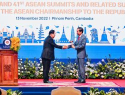 Indonesia Terima Keketuaan ASEAN 2023 dari Kamboja