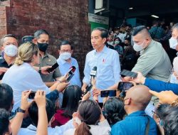 G20 Usai, Presiden Joko Widodo Blusukan ke Pasar Badung