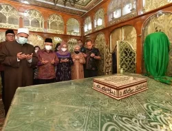 Wapres Ziarah Makam Syekh Ibnu Athaillah As Sakandari, Penulis Kitab Al Hikam