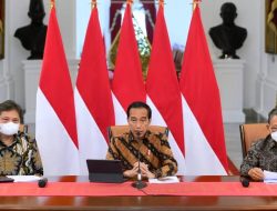 Presiden Joko Widodo: Pemerintah akan Berlakukan Larangan Ekspor Bijih Bauksit Mulai Juni 2023