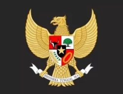 Presiden Joko Widodo Tinjau Infrastruktur dan Naik KRL dari Tanah Abang ke Manggarai