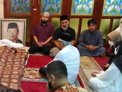 Wapres Ma’ruf Amin Takziah Mantan Sekjen MUI Ichwan Sam