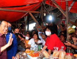 Masyarakat Kota Manado Antusias Sambut Presiden Joko Widodo