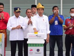 Presiden Joko Widodo Resmikan Terminal Amplas dan Tanjung Pinggir di Sumut