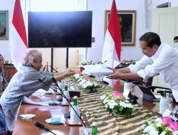 Presiden Joko Widodo Terima Pansel Calon Anggota KPPU 2023-2028 di Istana Bogor