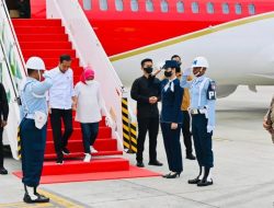 Presiden Joko Widodo Tinjau Panen Raya dan Resmikan Tambak Udang di Jateng