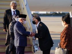 Tiba di Osaka, Wapres Ma’ruf Amin Disambut Dubes RI untuk Jepang dan Federasi Mikronesia