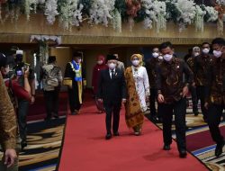 Wapres Ma’ruf Amin Hadiri Pengukuhan Guru Besar Siti Nur Azizah