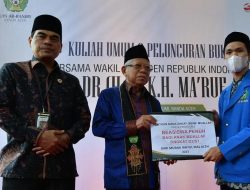 Wapres Ma’ruf Amin Serahkan Beasiswa Pendidikan Kepada Mahasiswa UIN Ar-Raniry