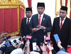 Presiden Joko Widodo Minta Menkominfo Budi Arie Setiadi Utamakan Penyelesaian BTS