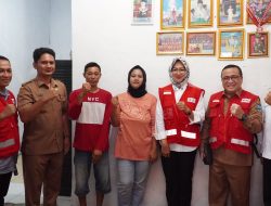 Airin Resmikan Bedah Rumah di Kota Serang