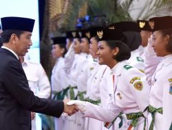 Presiden Joko Widodo Kukuhkan 76 Anggota Paskibraka Tahun 2023