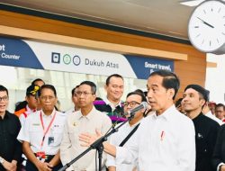 Presiden Joko Widodo Berharap Kehadiran LRT Dorong Masyarakat Gunakan Transportasi Massal