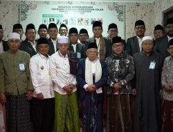 Silaturahmi dengan Para Ulama di Ponpes Buntet, Wapres Ma’ruf Amin Dukung Pesantren Jadi Pusat Pengembangan Ekonomi Baru