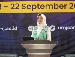 Di Hadapan Ribuan Mahasiswa Baru UMJ, Airin Rachmi Diany Beberkan Pentingnya Nilai Kemanusiaan dan Menjaga Kesehatan Mental