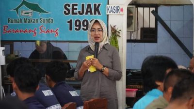 Airin Rachmi Diany Lepas Atlet Taekwondo Banten yang Akan Berlaga di Prakualifikasi PON XXI