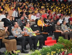 Tatap Muka dengan Civitas Akademika ULM Banjarmasin, Wakapolri Serahkan Beasiswa Kepada Mahasiswa/i ULM
