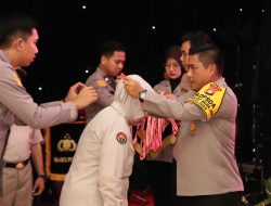 Wisuda Purna Wira Polri dan PNS TA. 2023, Kapolda Metro Jaya: Jangan Pernah Merasa Tidak Berguna.