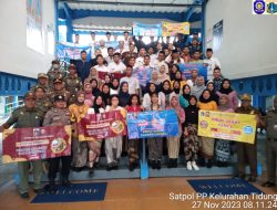 Bhabinkamtibmas Pulau Tidung Rayakan Hari Guru Nasional Bersama Murid SMKN 61 Jakarta dalam Kegiatan ‘Police Goes to School’