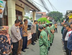 Direktorat Binmas Polda Metro Jaya Menilai Pos Kamling Rt 05/RW 02 Kel. Balekambang Kec. Kramatjati Jaktim