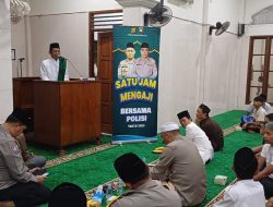 Ditbinmas PMJ Laksanakan Program “Satu Jam Mengaji Bersama Polisi” di Masjid Al Jihad