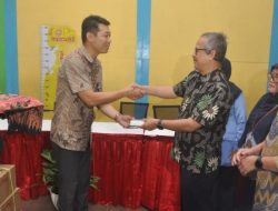 Dukung Penguatan Layanan Kesehatan, BCA Serahkan Bantuan Alat Medis kepada Universitas Gadjah Mada