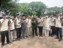 Kapolsek Bantargebang Kawal Pawai dan Kirab Pemilu 2024 dapil 3 di Mustika Jaya dan Bantargebang