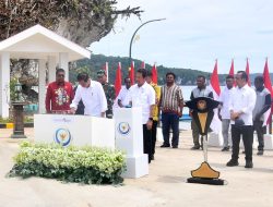 Resmikan Kampung Nelayan Modern Samber Binyeri, Presiden: Kelola dengan Baik