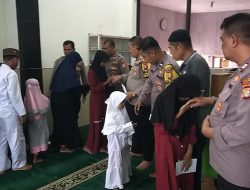 Jumat Berkah Polsek Cakung Santuni Anak Yatim Dan Doa Bersama