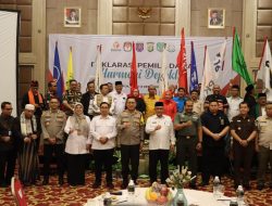 Kapolres Metro Depok Mengikuti Kegiatan Deklarasi Pemilu Damai Harmoni Depokku