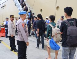 Kepolisian memfasilitasi kepulangan mahasiswa peserta Kongres HMI XXXII Asal Sulawesi Tenggara