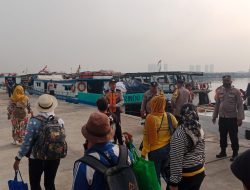 Pengamanan dan Pelayanan Akses Pariwisata Kepulauan Seribu di Dermaga Dishub Kali Adem Pelabuhan Muara Angke