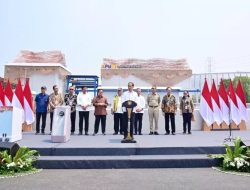 Presiden Joko Widodo Resmikan Stasiun Pompa Ancol Sentiong