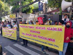 Mahasiswa dari Berbagai Kampus Minta Hakim Praperadilan Cabut Status Tersangka Firli Bahuri
