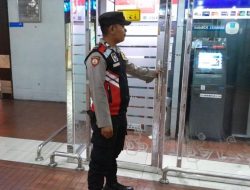 Antisipasi Gangguan Kamtibmas, Polisi Patroli di sekitar ATM Center di Bandara Sotta