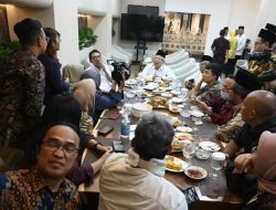 Momen Wapres Ma’ruf Amin Santap Siang Bersama Jurnalis