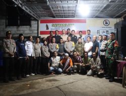 Ngobrol Bareng Di Pos Satkamling, Kapolres : Bersama Wujudkan Pemilu Damai