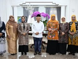 Temui Wapres Ma’ruf Amin, Khofifah Bahas Peringatan HUT Ke-78 Muslimat NU hingga Pengembangan Industri Halal
