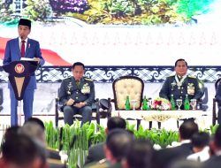 Presiden Joko Widodo Dorong Kesiapan TNI-Polri Hadapi Tantangan Global