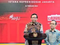 Serahkan Surat Pengunduran Diri dari Jabatn Menko Polhukam kepada Presiden Joko Widodo, Mahfud MD: Berlangsung Hangat dan Penuh Kekeluargaan