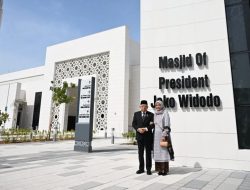 Wapres Ma’ruf Amin Laksanakan Salat Dzuhur di Masjid Presiden Joko Widodo Abu Dhabi