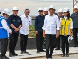 Presiden Joko Widodo Tinjau Kantor Presiden di IKN