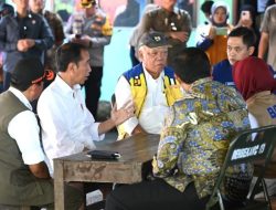Kabar Presiden Joko Widodo Tinjau Posko Pengungsian Warga Terdampak Banjir di Demak