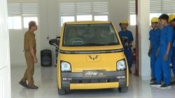 Hadiah Mobil Listrik dari Presiden Joko Widodo