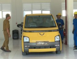 Hadiah Mobil Listrik dari Presiden Joko Widodo