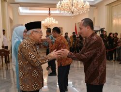Wapres Ma’ruf Amin Gelar Halal Bihalal dengan Keluarga Besar Setwapres dan Awak Media