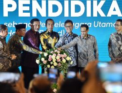 Presiden Joko Widodo Resmikan Peluncuran Pendidikan Dokter Spesialis Berbasis RSP-PU di Jakarta