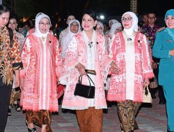 Ibu Iriana Hadiri Puncak Peringatan HKG PKK Ke-52 di Kota Surakarta