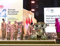 Ibu Iriana dan Anggota OASE KIM Hadiri Peringatan HUT Ke-44 Dekranas