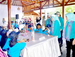 Ibu Negara dan OASE-KIM Bersama Pelajar Lombok Barat dalam Aksi Lingkungan